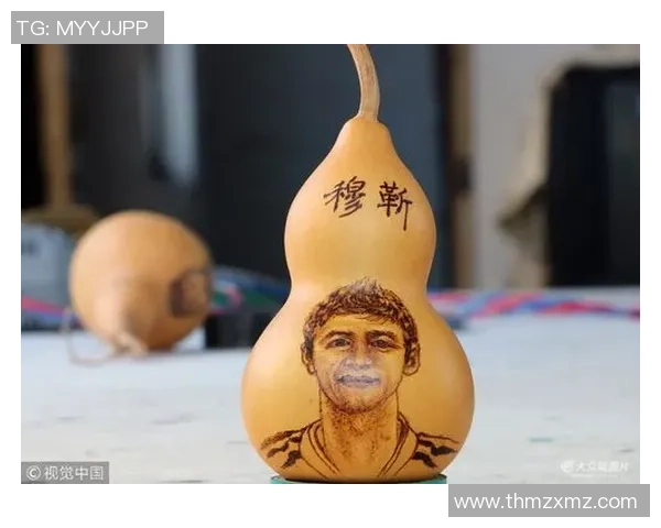 怀旧足球球星经典卡片收藏热潮再度来袭引发球迷珍藏与回忆